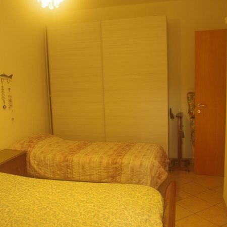 Condominio Vite Misano Adriatico Exterior foto
